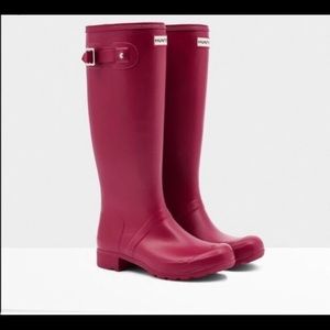 COPY - Original Hunter Rain boot in Matte Raspber…